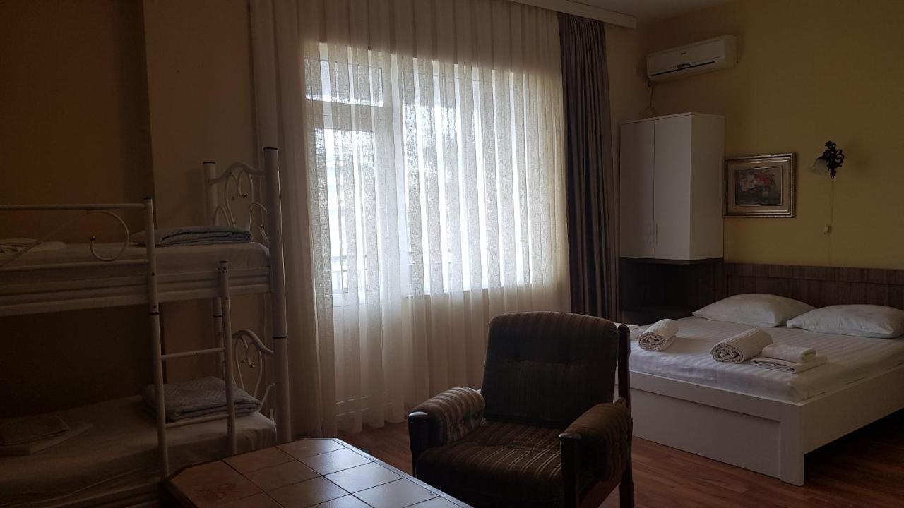 Hotel Captain Gonio Kültér fotó